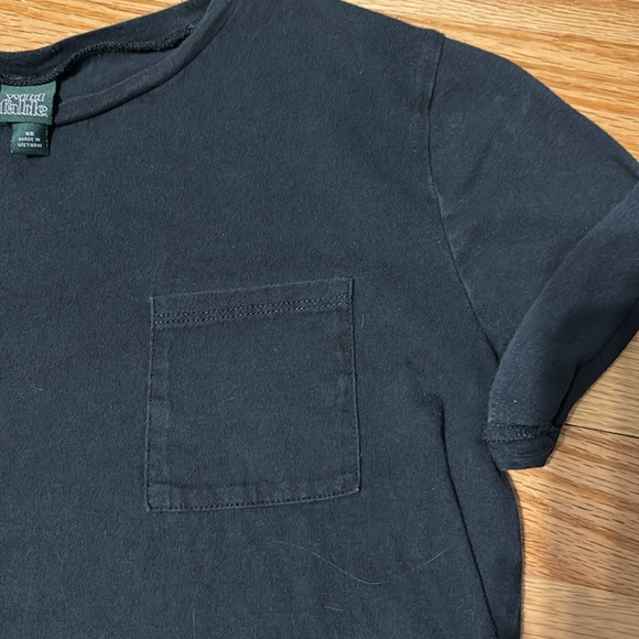 Target Crop Top - Picture 3 of 3